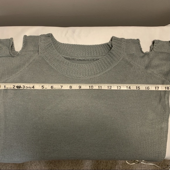 {2/$40} Brand NEW Grey Knit Sweater - Picture 9 of 11